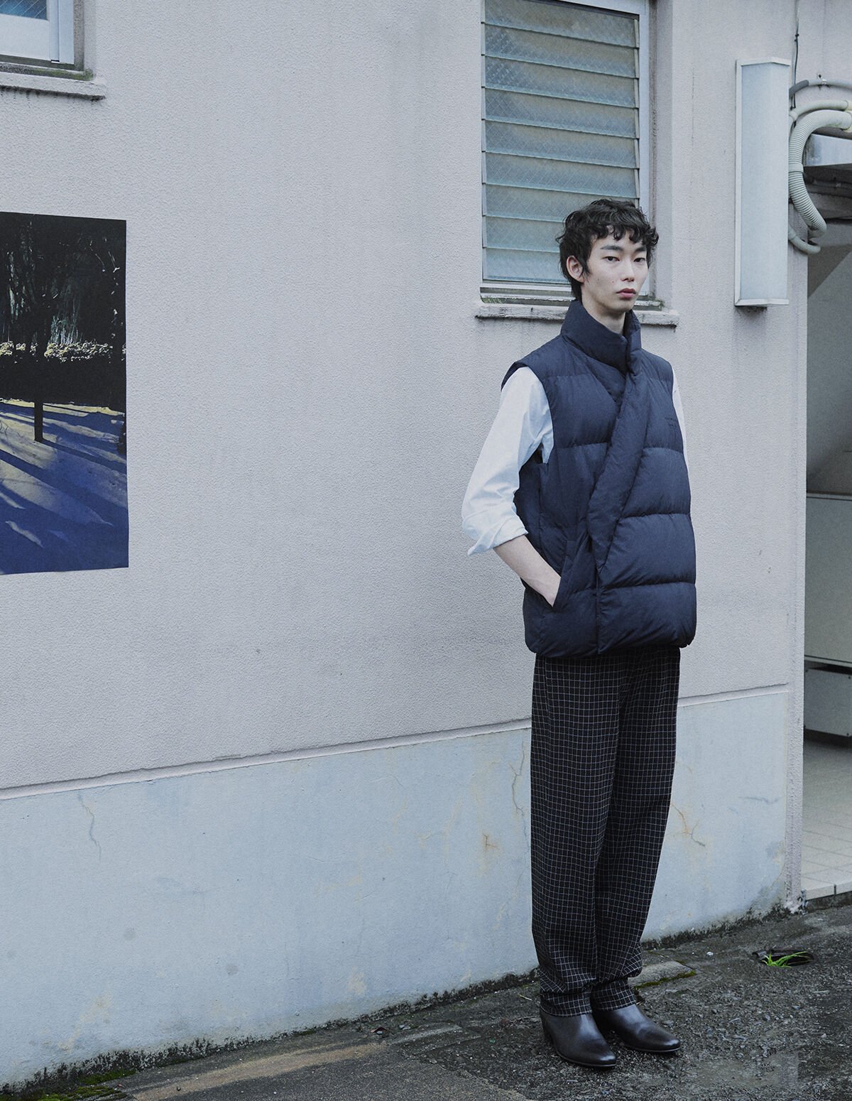 doudoune Mila noire sans manches croisée